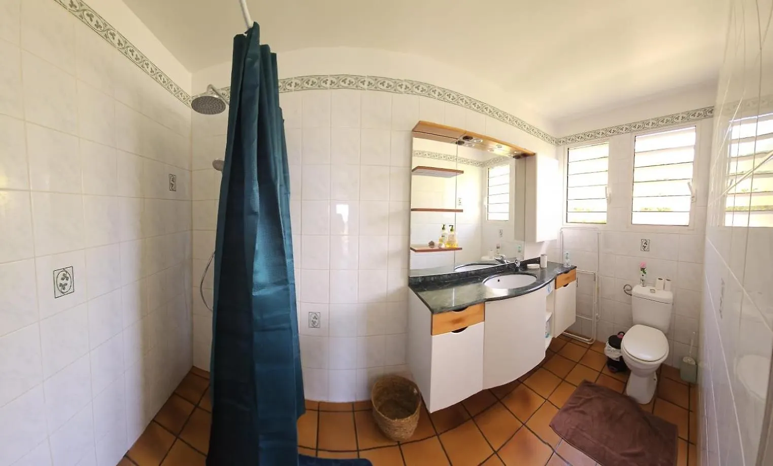 Appartement Emeraude Vue Sur Mer Et Montagne Gourbeyre